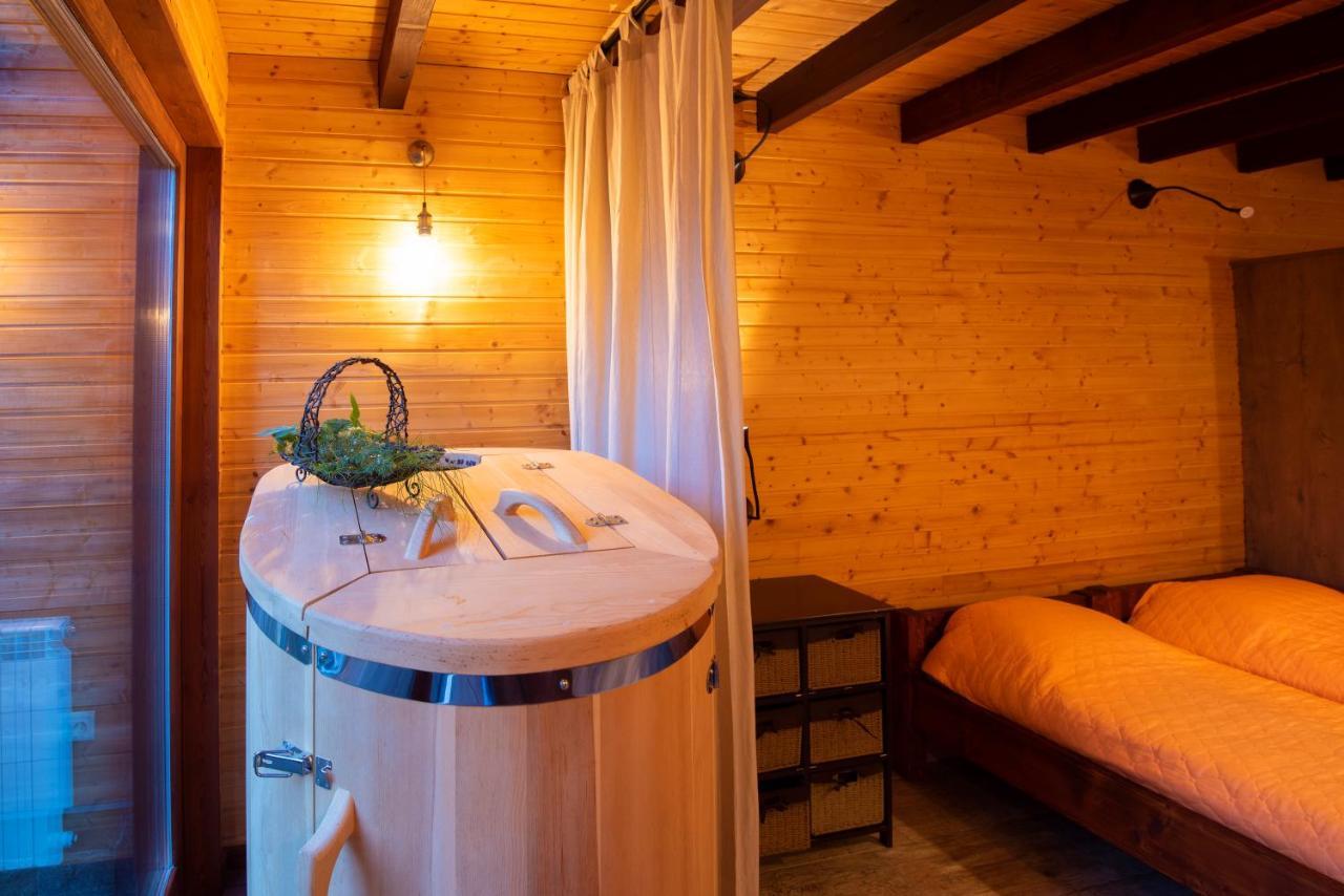 Pinus Villas Lodge With Private Jacuzzi & Phyto-Sauna Retreat Zheleznitsa Екстериор снимка
