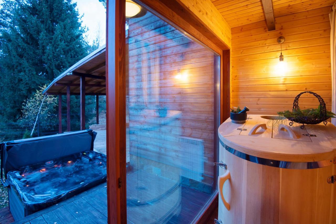 Pinus Villas Lodge With Private Jacuzzi & Phyto-Sauna Retreat Zheleznitsa Екстериор снимка